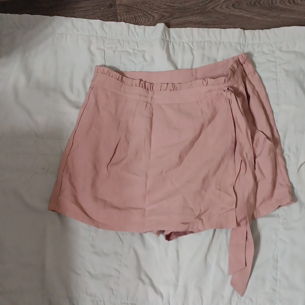 Women's shorts c83